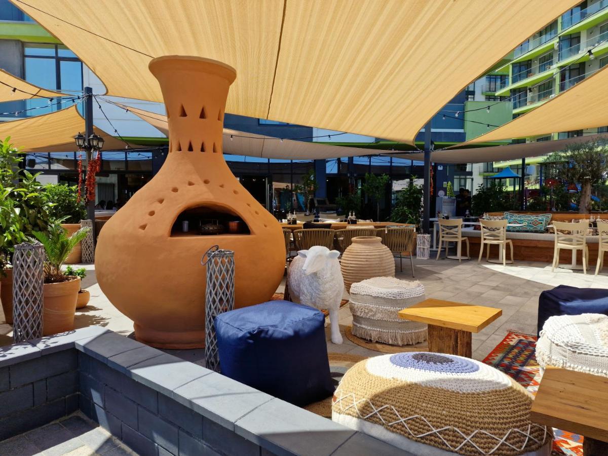 Sunrise Aparthotel Pool & Spa Mamaia Nord Năvodari Zewnętrze zdjęcie